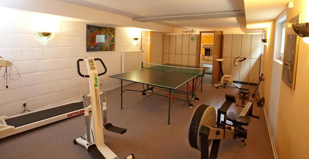 Hotel Roese Bebra Quarto foto